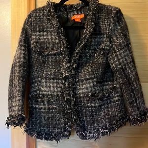 Blazer with cute detail size 6. Goes with everything.